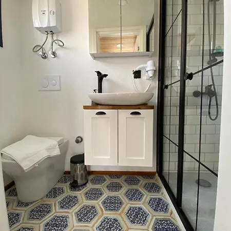 Hotell Lavira Tiny House Village