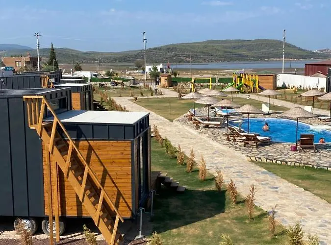 Ξενοδοχείο Lavira Tiny House Village Bogazici